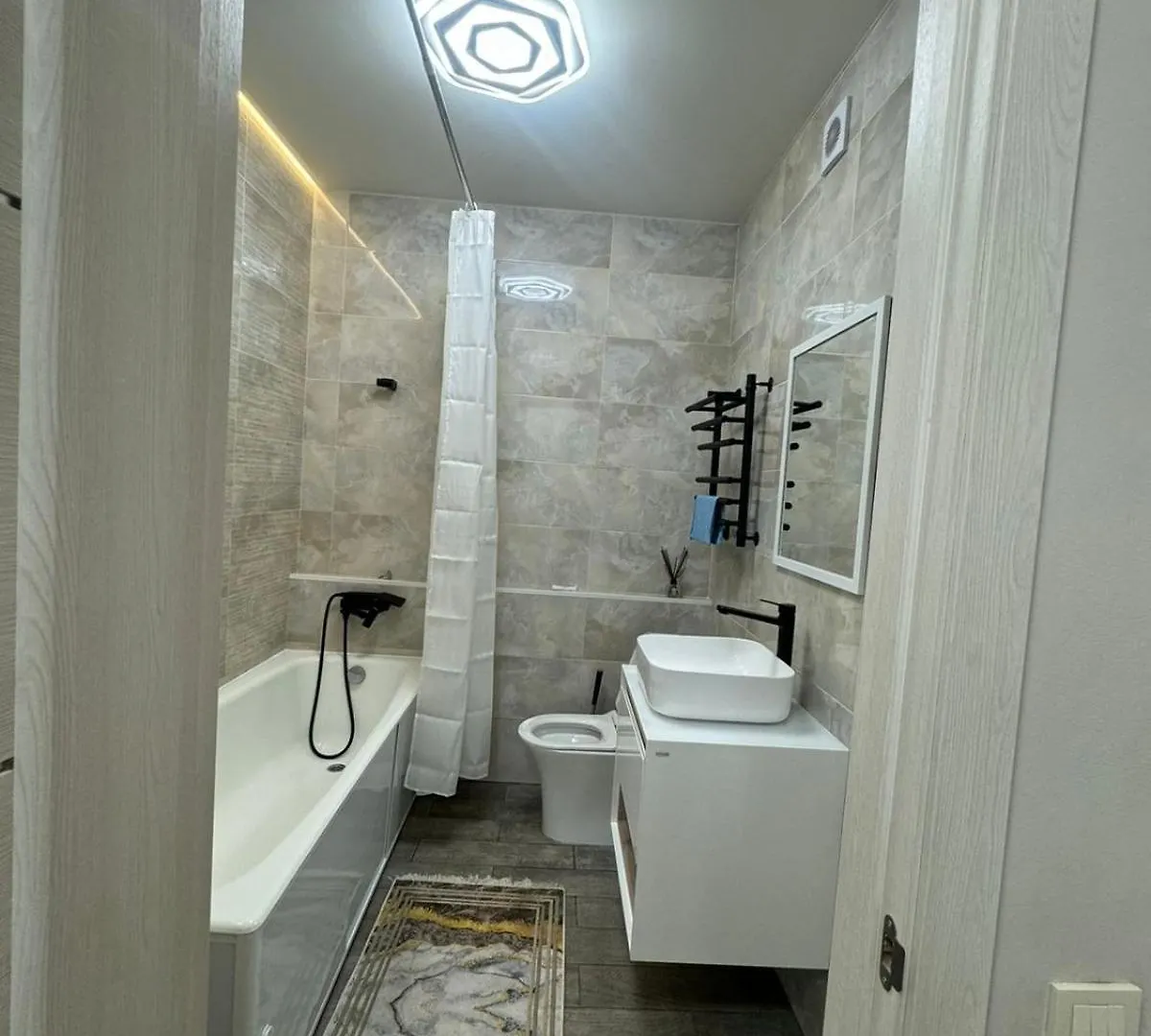Жк Raiymbek Apartment Almaty Kazakhstan